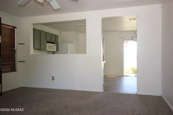 Tucson, AZ 85706,1528 E Wedwick Street