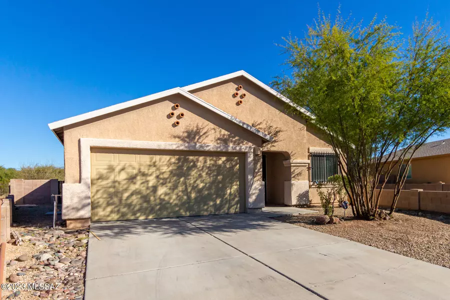 3931 E Isaiah Drive, Tucson, AZ 85706