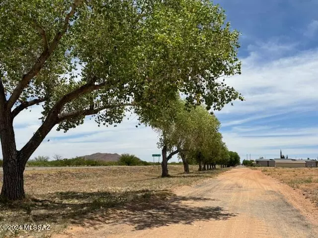 4 lots N Frontage Road #23, Pearce, AZ 85625