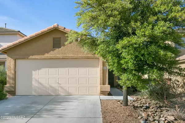 436 W Dawn Blossom Drive, Green Valley, AZ 85614