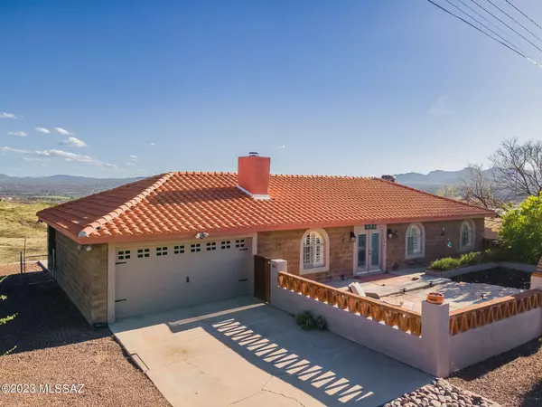 293 Camino Apolena, Rio Rico, AZ 85648