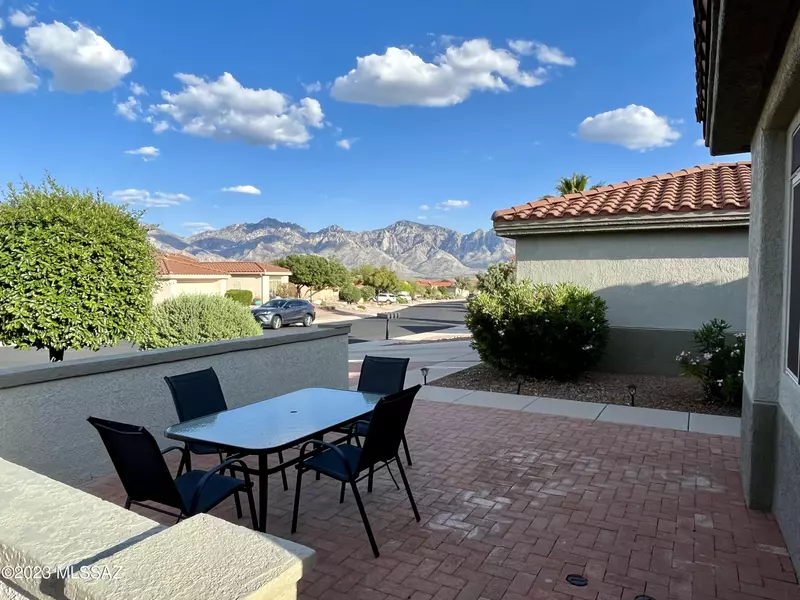 14143 N Biltmore Drive, Oro Valley, AZ 85755