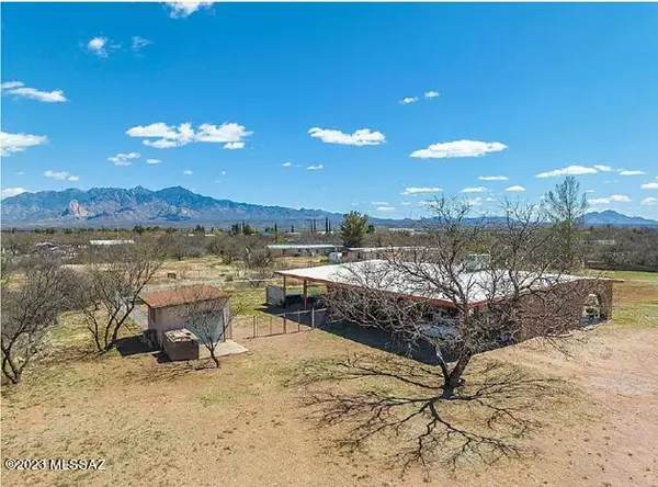 5228 W Sopori Ranch Road, Amado, AZ 85645