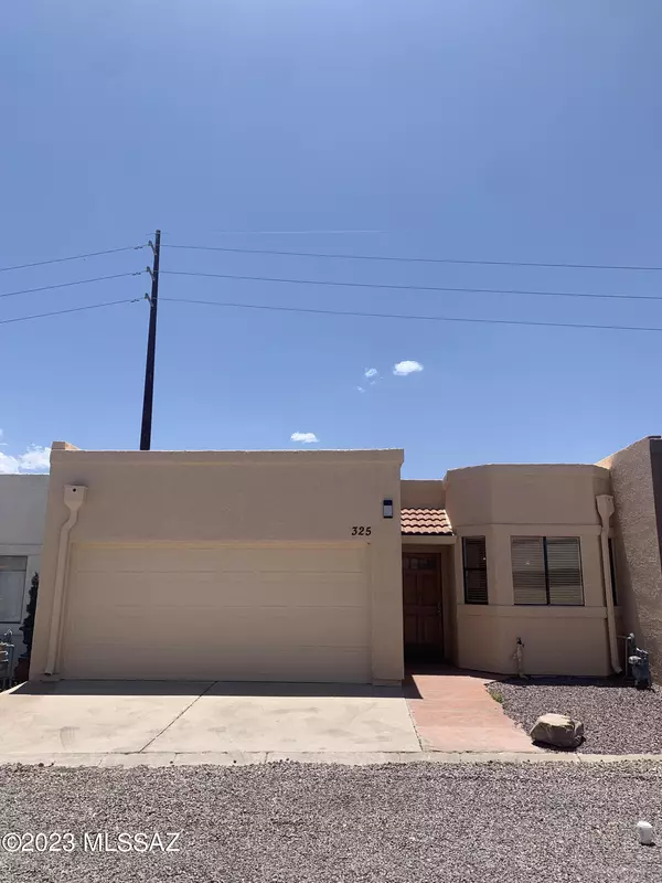 325 W Santa Barbara, Nogales, AZ 85621