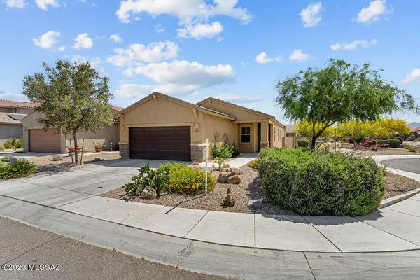 Sahuarita, AZ 85629,959 E Prairie Field Lane