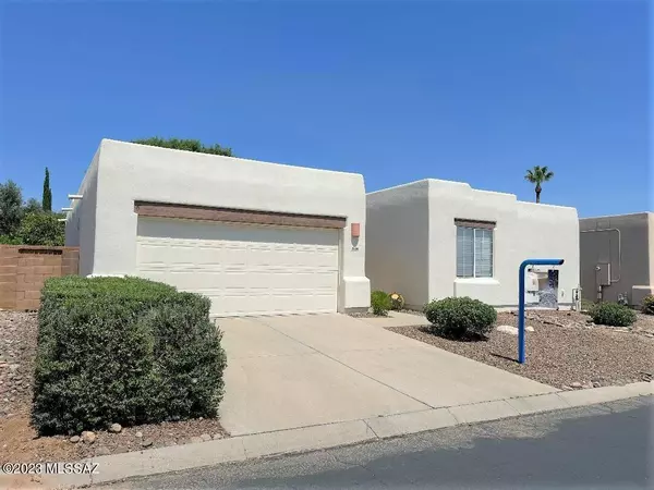 Tucson, AZ 85737,10180 N Fox Hunt Lane