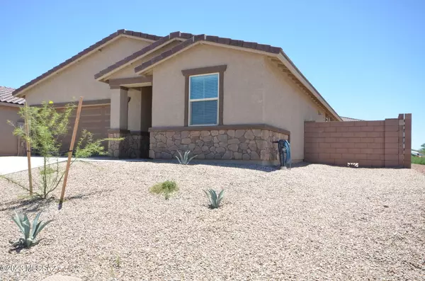 12131 W Charismatic Drive, Marana, AZ 85653