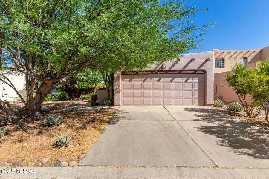 767 W Mallard Head Place, Oro Valley, AZ 85737