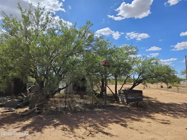 Hereford, AZ 85615,6570 S La Donna Lane