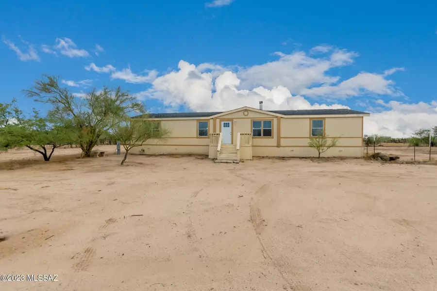 10531 S Cherokee Lane, Tucson, AZ 85736