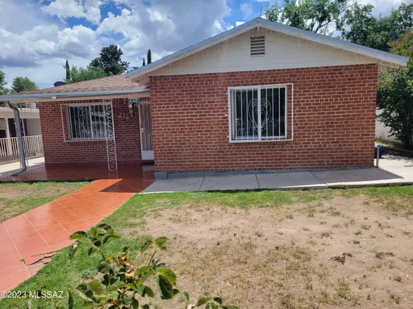 231 W Kolver Street, Nogales, AZ 85621