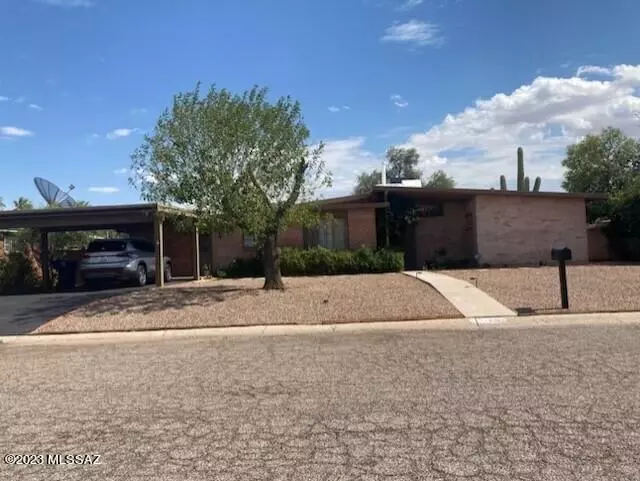 1322 S Avenida Sirio, Tucson, AZ 85710