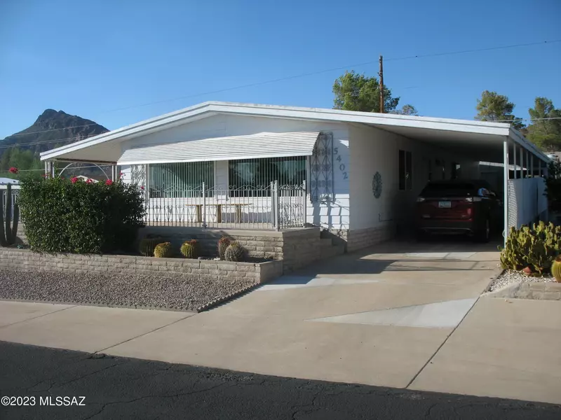 5402 W Flying Circle Street, Tucson, AZ 85713