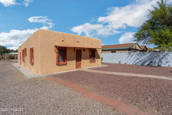 Tucson, AZ 85745,1410 W Saint Clair Street