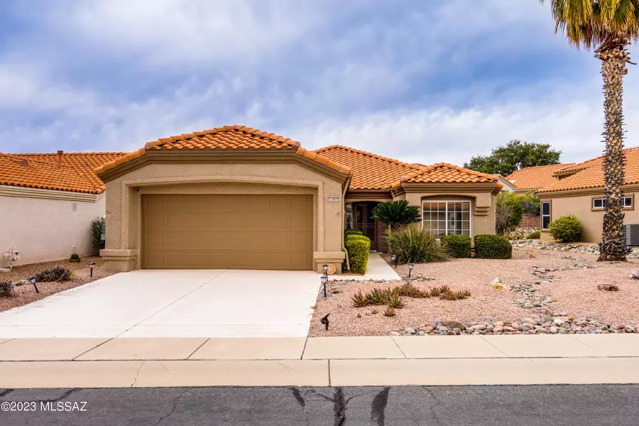 13957 N Trade Winds Way, Oro Valley, AZ 85755