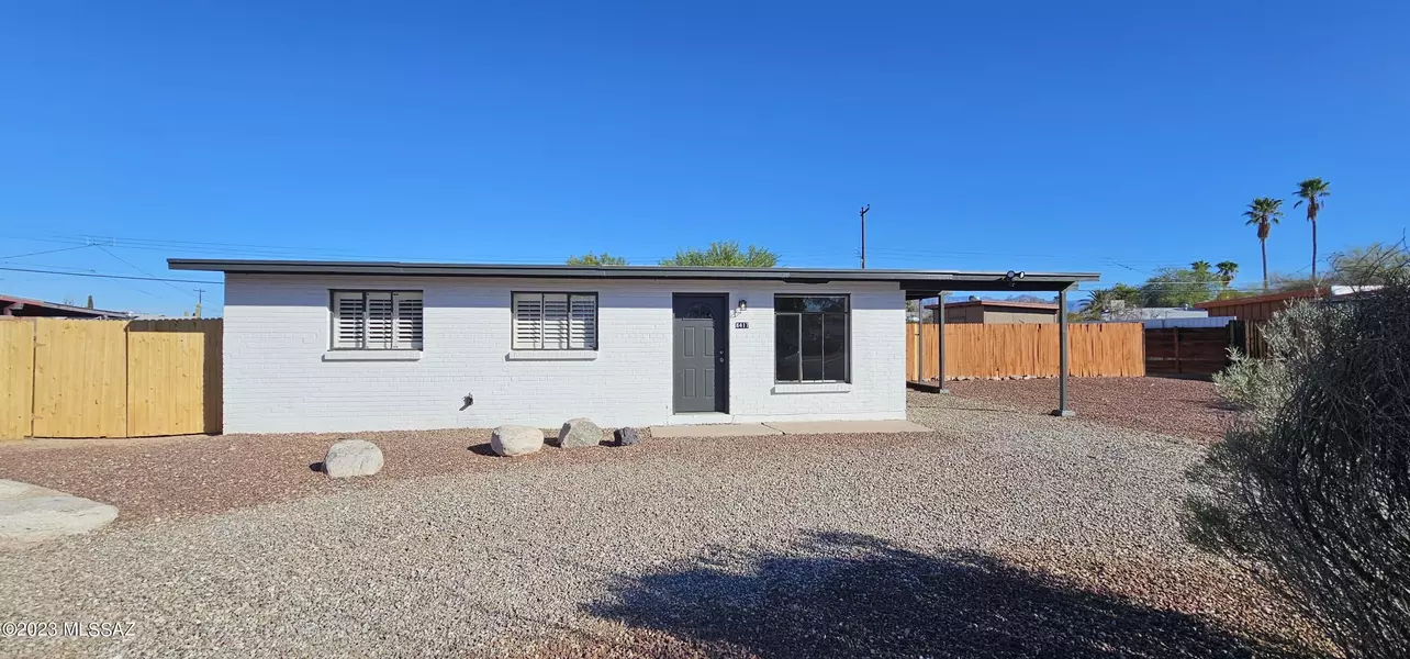 6417 E Calle Herculo, Tucson, AZ 85710