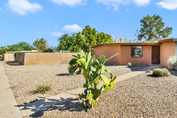 5985 S 9Th Avenue,  Tucson,  AZ 85706