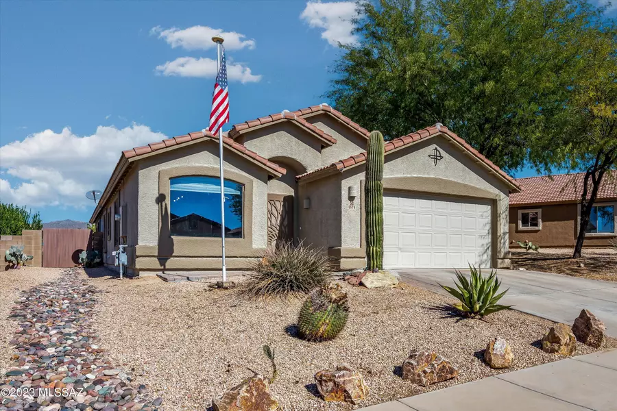 5578 W Dove Loft Drive, Marana, AZ 85658