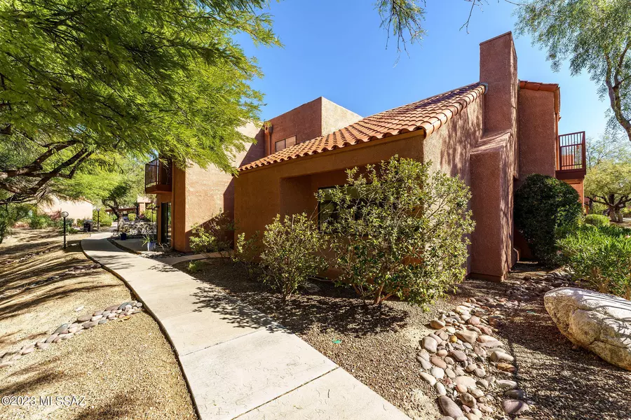 5051 N Sabino Canyon Road #1242, Tucson, AZ 85750