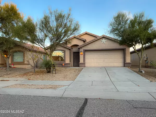 7135 S Providence Drive, Tucson, AZ 85757