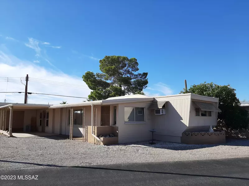 5565 W Rocking Circle, Tucson, AZ 85713