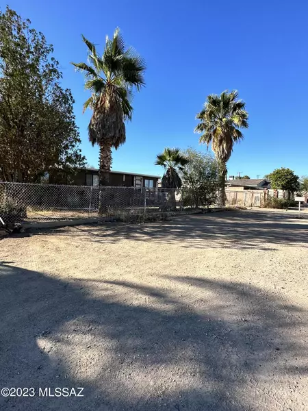 2651 W Roadrunner Road, Tucson, AZ 85746