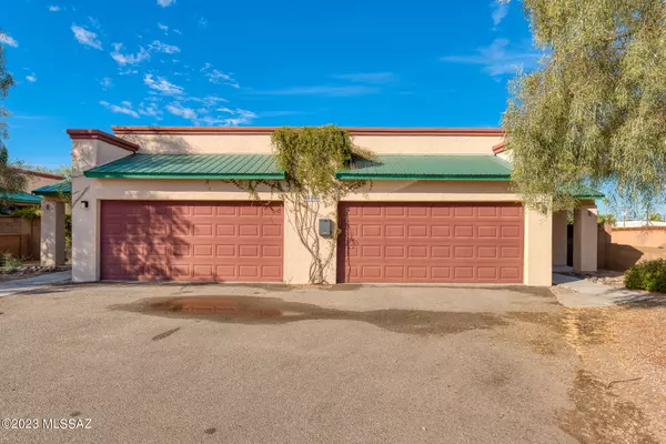 1025 N Benton Avenue, Tucson, AZ 85711