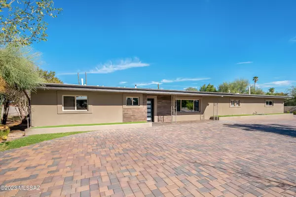 5125 E Burns Street, Tucson, AZ 85711