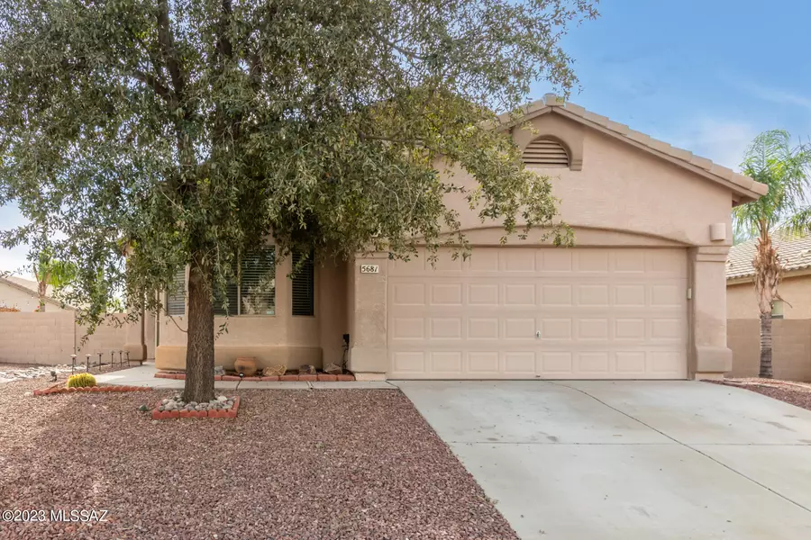 5681 W Cactus Garden Drive, Tucson, AZ 85742