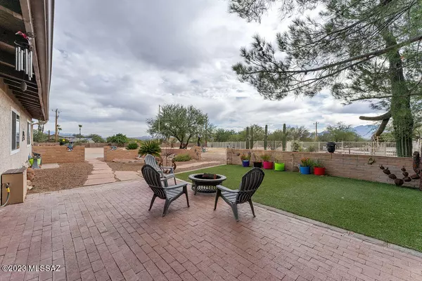 Sahuarita, AZ 85629,1210 W Eldora Place