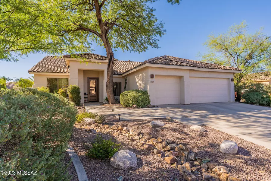 9736 E Rock Ridge Court, Tucson, AZ 85749