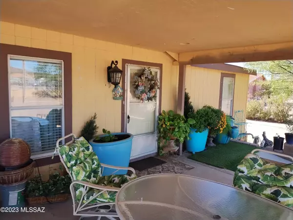 2051 W Drexel Road, Tucson, AZ 85746