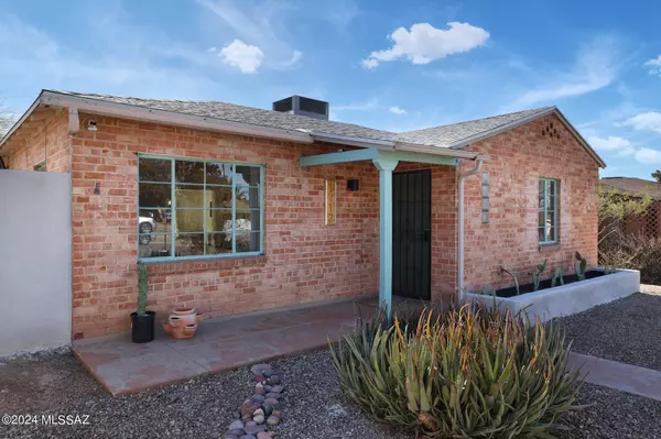 1712 E Spring Street, Tucson, AZ 85719