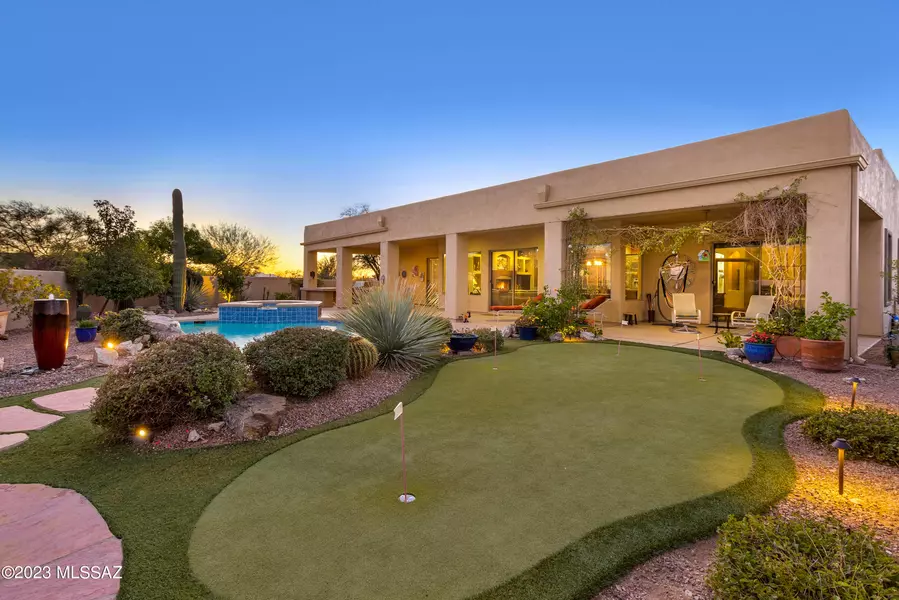 13856 N Azure Springs Drive, Oro Valley, AZ 85755