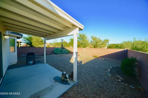 Green Valley, AZ 85614,18493 S Bellflower Place