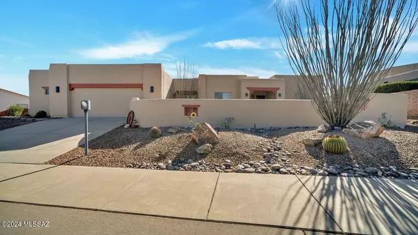 Green Valley, AZ 85614,995 W Placita Novilunio