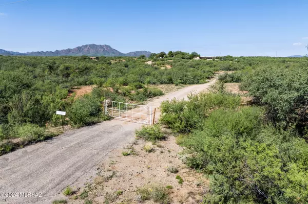 Amado, AZ 85645,2776 W Frontage Rd