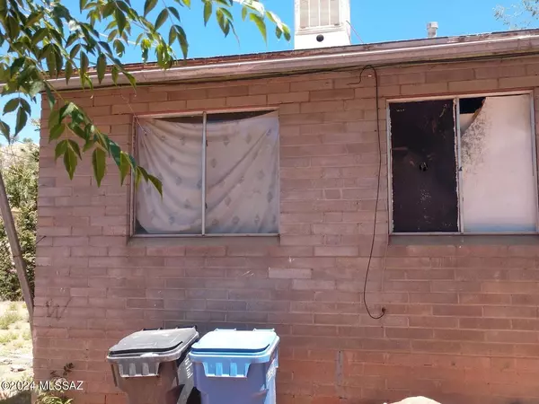 172 E Beck Street, Nogales, AZ 85621