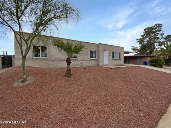 9312 E Trail Ridge Place, Tucson, AZ 85710