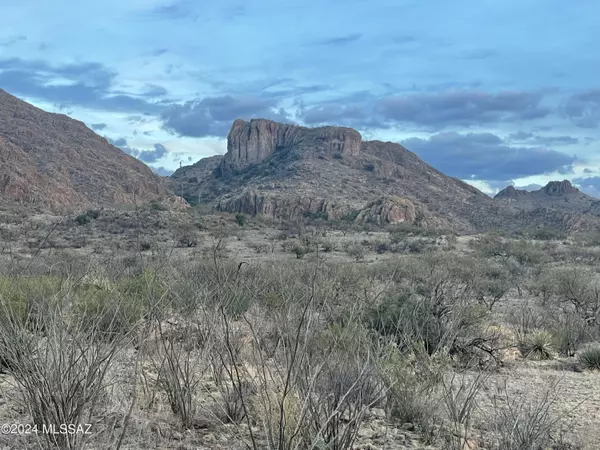 TBD Shadow Crest Court #82/4, Tubac, AZ 85646