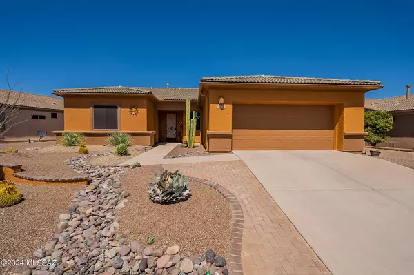 2380 W Calle Cacillo,  Green Valley,  AZ 85622