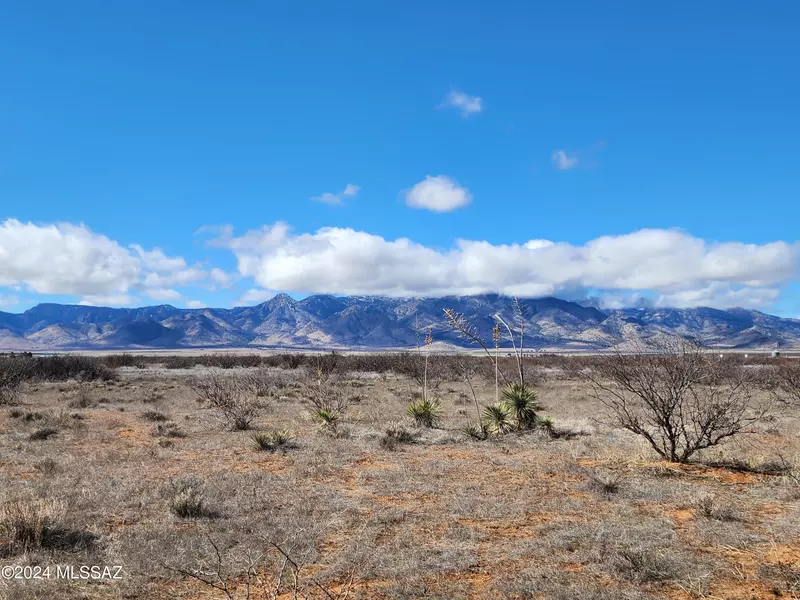 2.62 acres Mountain View Road, Willcox, AZ 85643