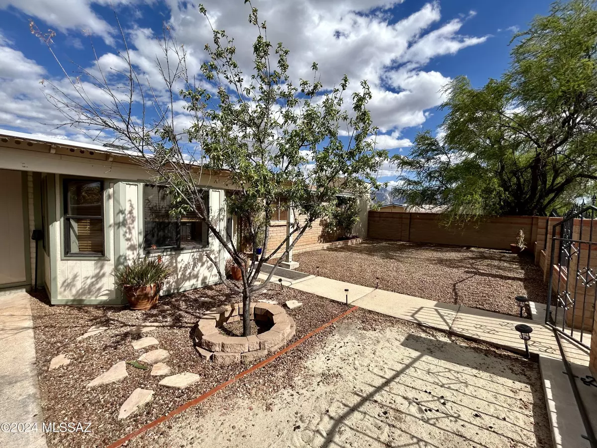 Tucson, AZ 85739,15918 N Capstan Avenue