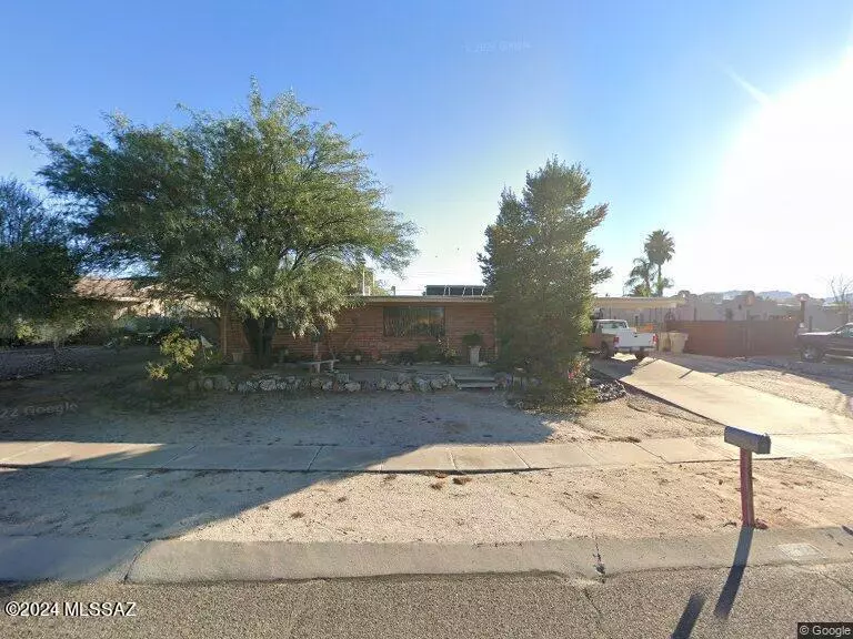 3201 W Calle Toronja, Tucson, AZ 85741