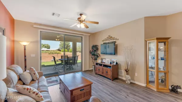 Green Valley, AZ 85614,606 W Woodfield Court