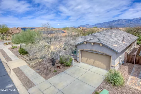 Oro Valley, AZ 85755,12860 N Camino Vieja Rancheria