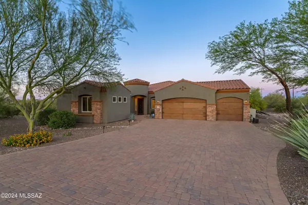 7328 N Silver Shadows Heights Place,  Tucson,  AZ 85743