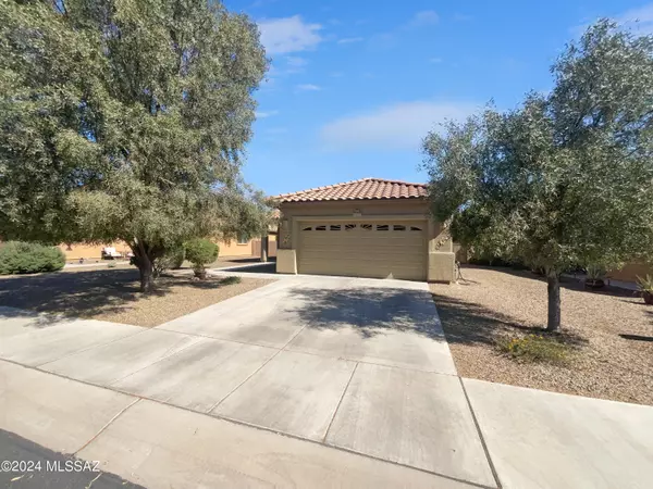 Marana, AZ 85653,11864 W Farmall Drive