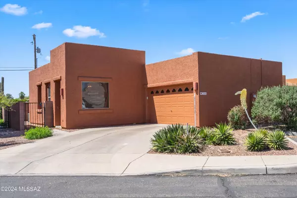 2906 N Cardell Circle,  Tucson,  AZ 85712