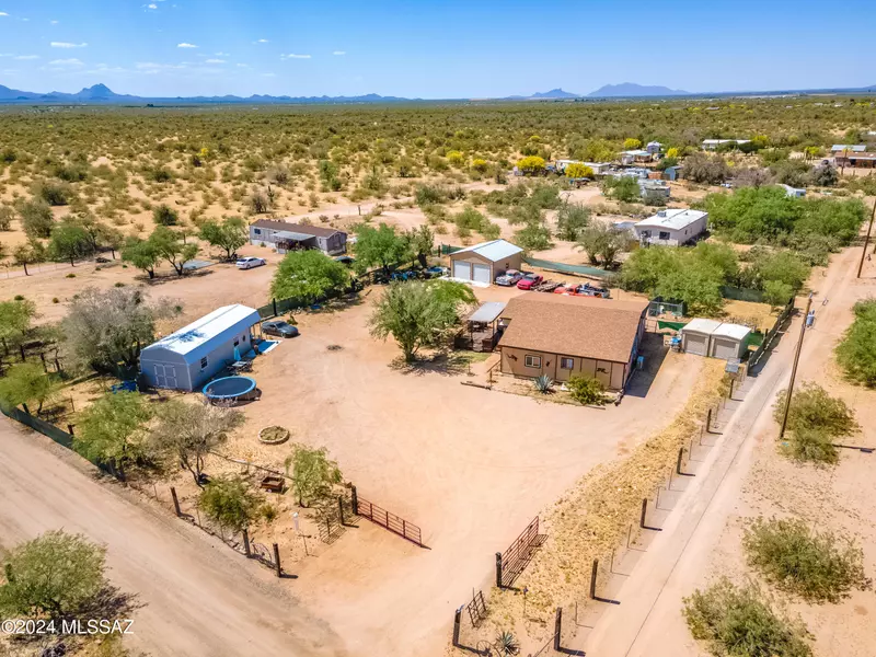 12180 W Camper Road, Tucson, AZ 85743